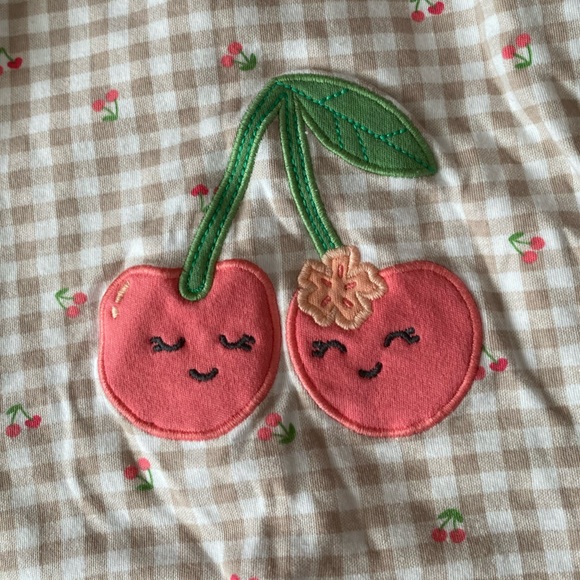 3 month onesie sleeper Carter’s - Picture 2 of 4